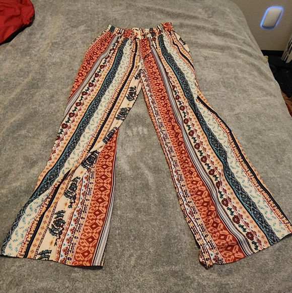 Three Bird Nest Boho Wide Leg Pants – Size M – 27” Waist, 28” Inseam - Picture 2 of 7